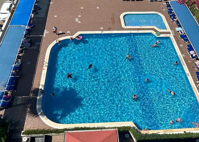 Hotel Bahama Konaklı